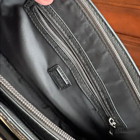 GUESS satchel bag with detachable strap - Picture 6 of 12